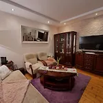 B&B Marta - Goscinne Z Parkingiem, Aneksem Kuchennym, Grillem I Paleniskiem, Piekny Widok Na Karkonosze, Blisko Szlakow *