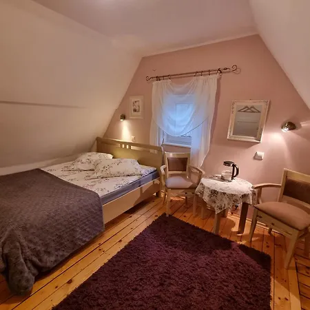 Marta * シクラルスカ・ポレンバ